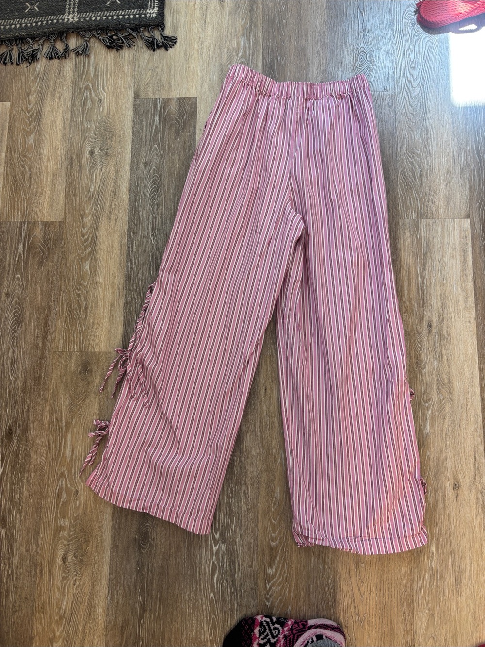 Women's Pink Striped Tie-Side Wide Leg Pants Sz Med boho bow baggy oversize Y2K - Picture 7 of 7